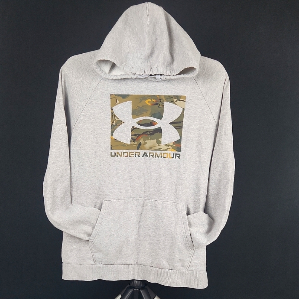 Under Armour Gray Sweatshirt with Hood and Graphic Design